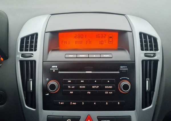 Kia Ceed cena 17999 przebieg: 200000, rok produkcji 2008 z Gostynin małe 407